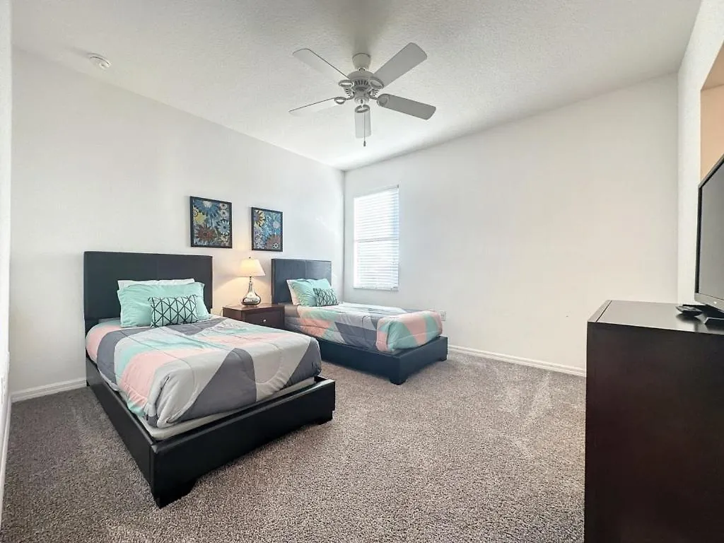 דבנפורט 5 Bed South Facing Pool Close To Disney Villa 0*,  ארצות הברית